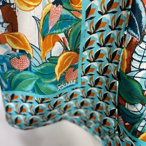 Diane Von Furstenberg Jella Silk Square Scarf NWOT - Picture 7 of 8